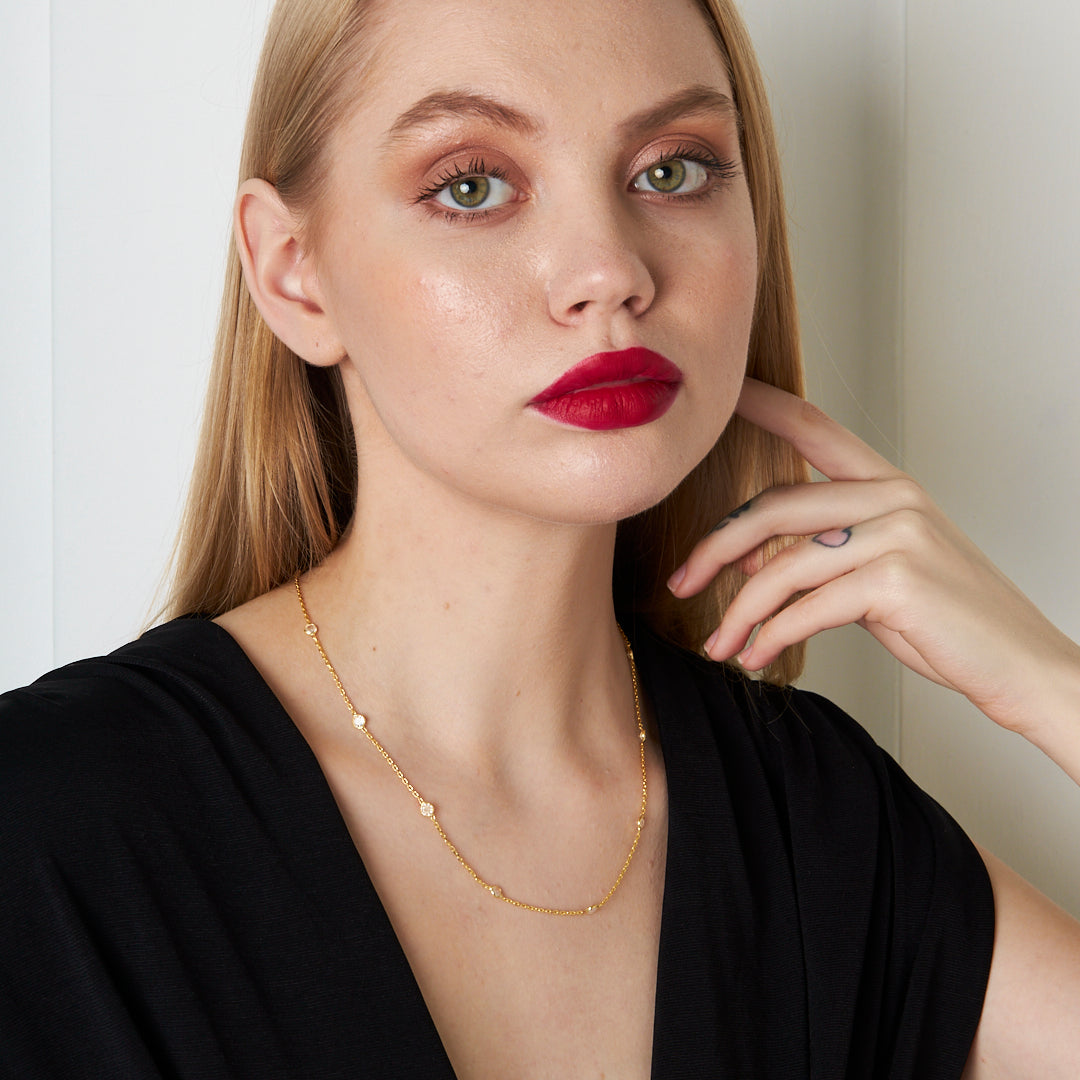 Beyaz Taşlı Kolye - 925 GÜMÜŞ