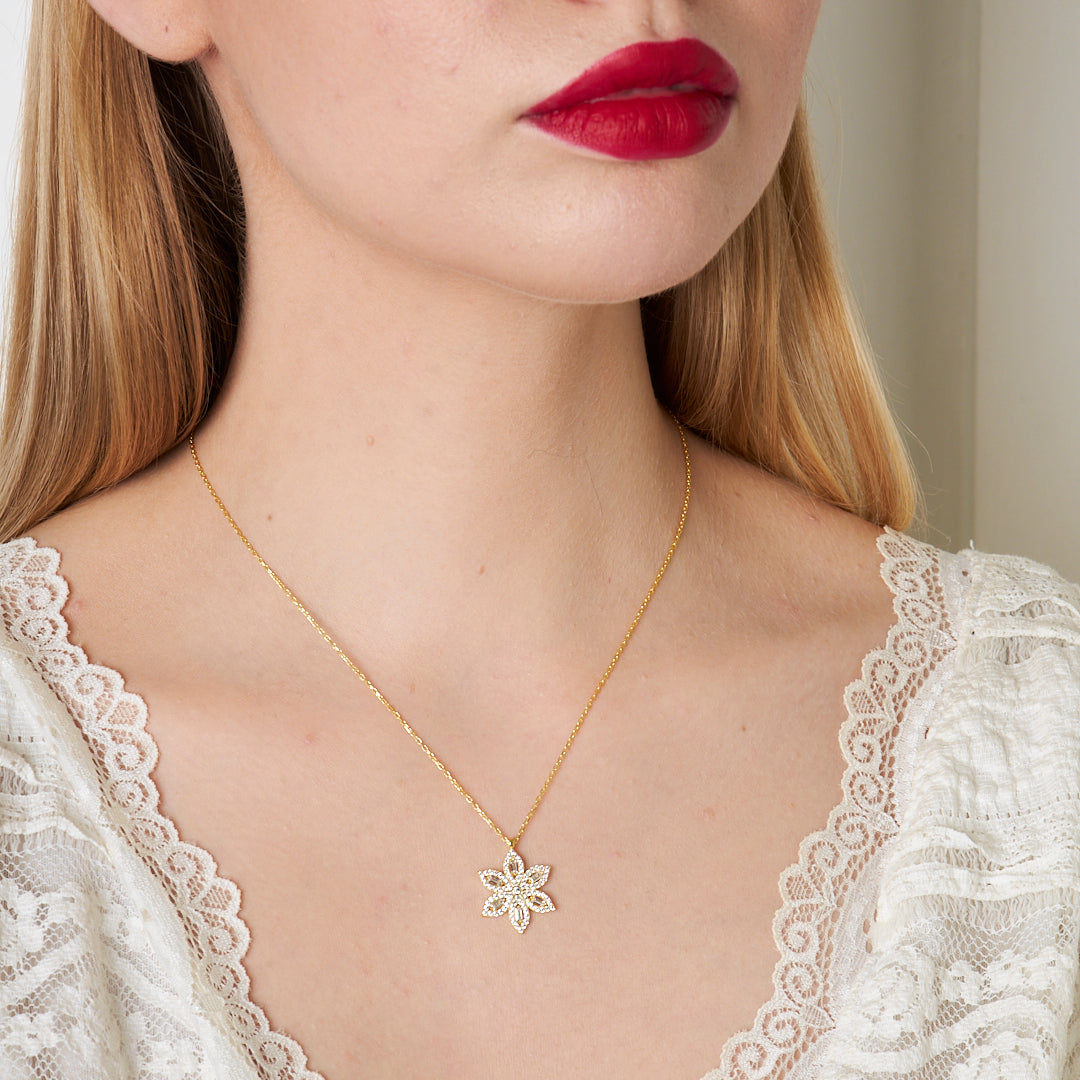 Nergis Çiçeği Kolye - 925 GÜMÜŞ