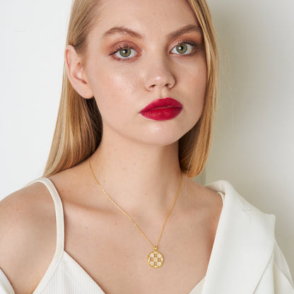 İçi Kare Model Kolye - 925 GÜMÜŞ