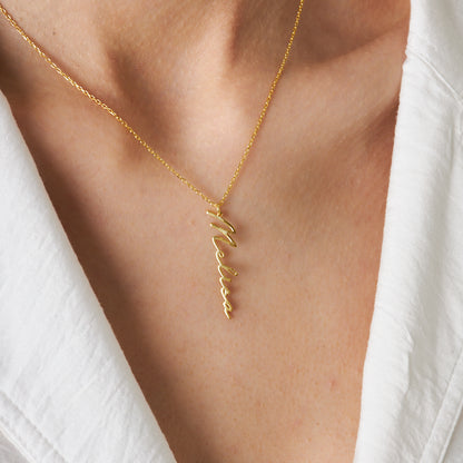 İsim Yazılı Dikey Kolye - 925 GÜMÜŞ