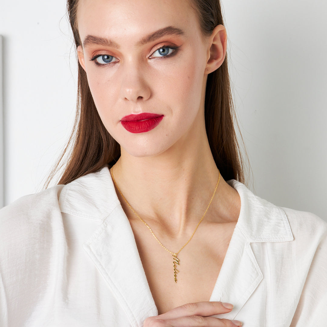 İsim Yazılı Dikey Kolye - 925 GÜMÜŞ